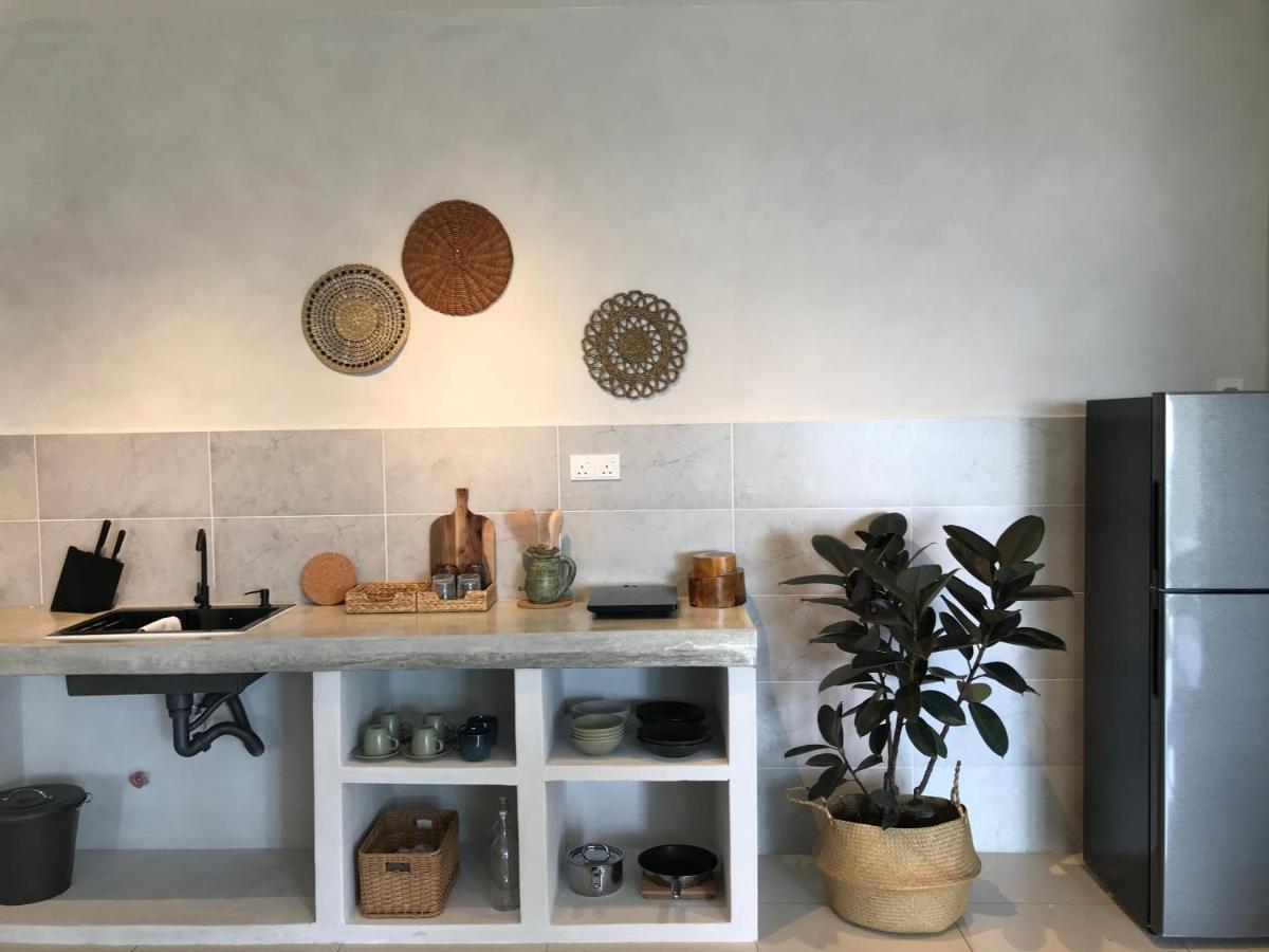 Wabi-Sabi Guesthouse At Ipoh Town 侘寂风民宿 Екстериор снимка